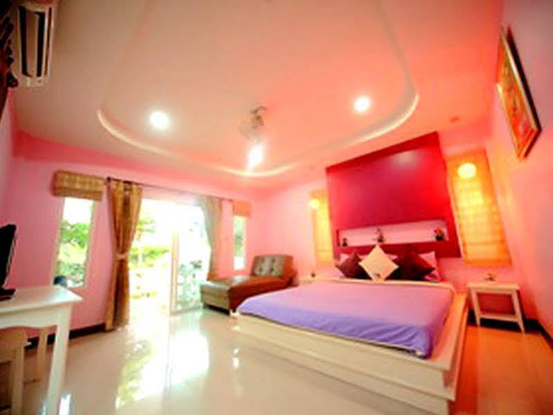 Bee Orchid Pool Villa Pattaya Bagian luar foto
