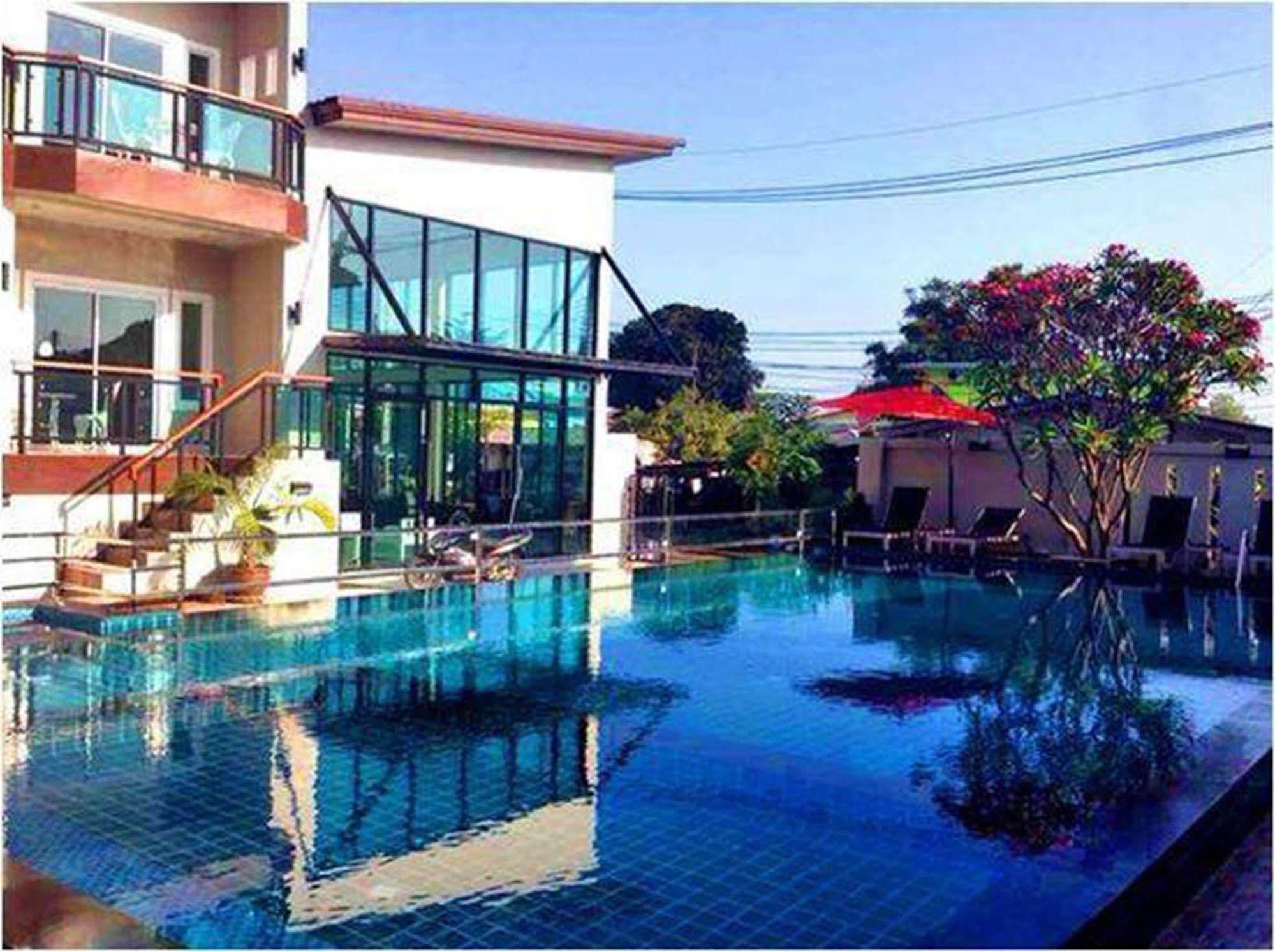 Bee Orchid Pool Villa Pattaya Bagian luar foto